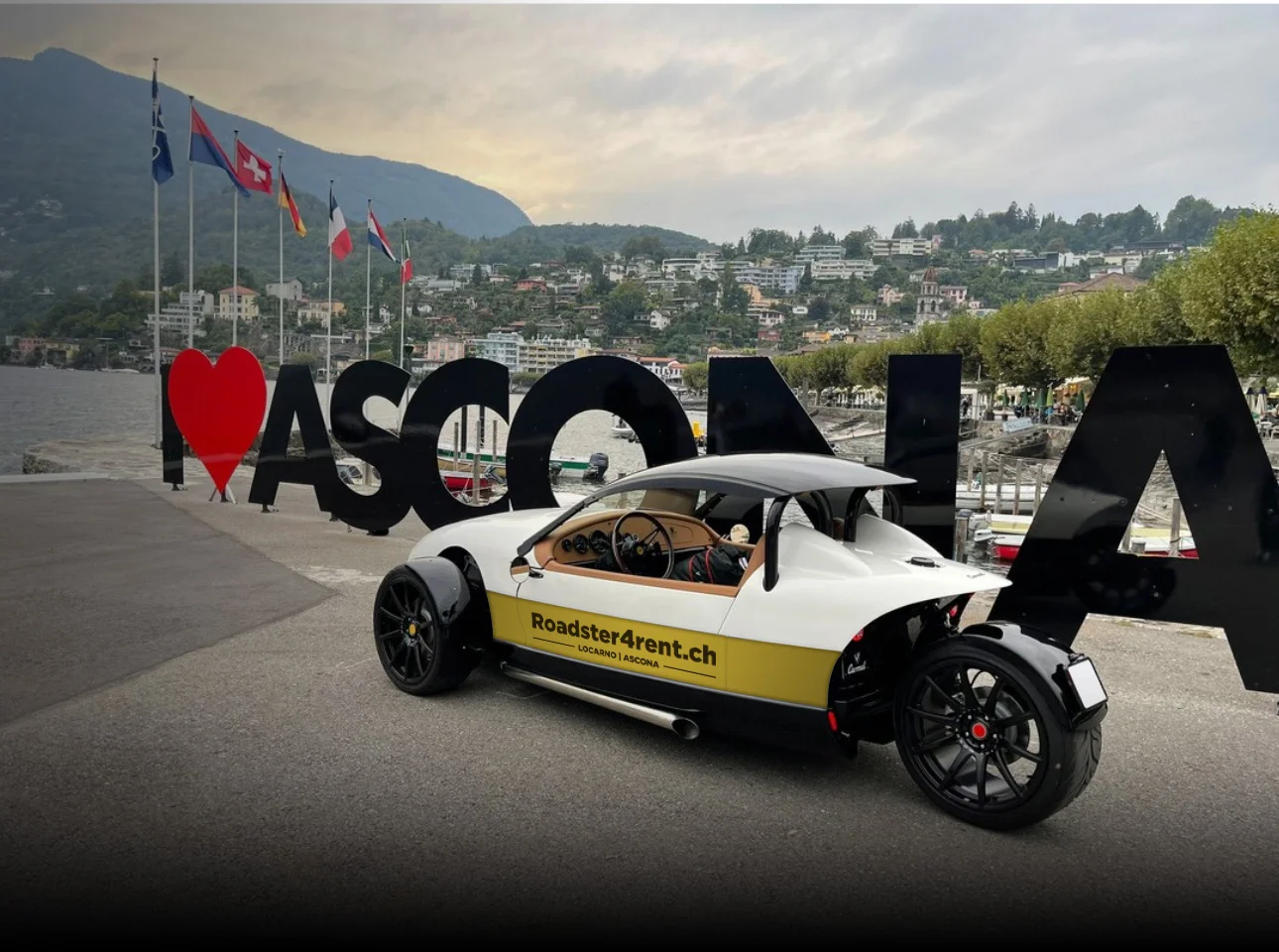 Vanderhall Roadster in Ascona am Lago Maggiore